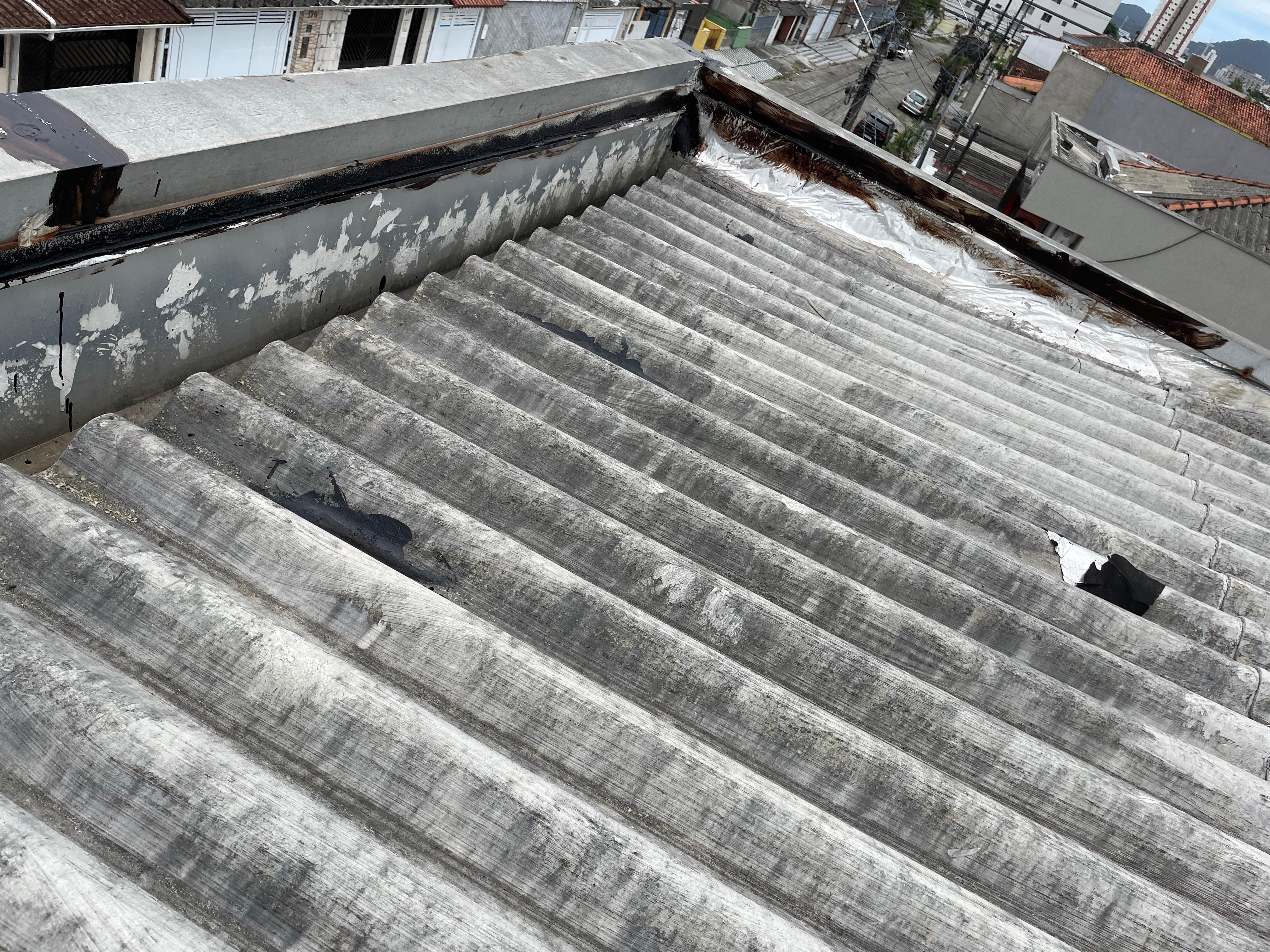 Área do telhado antes do serviço